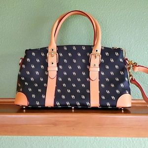 New Dooney and Bourke navy purse
